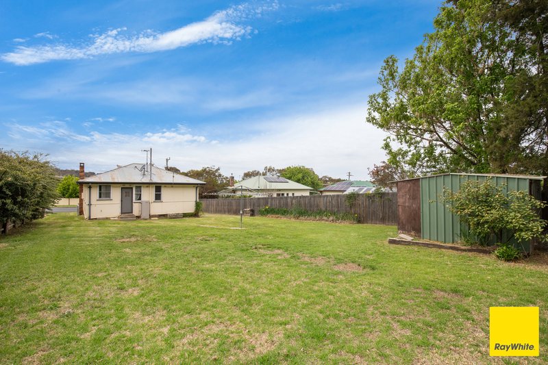 Photo - 16A Douglas Street, Armidale NSW 2350 - Image 8