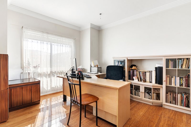 Photo - 16A Edensor Road, Cabramatta West NSW 2166 - Image 7