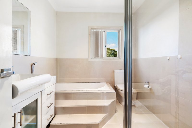 Photo - 16A Edensor Road, Cabramatta West NSW 2166 - Image 14