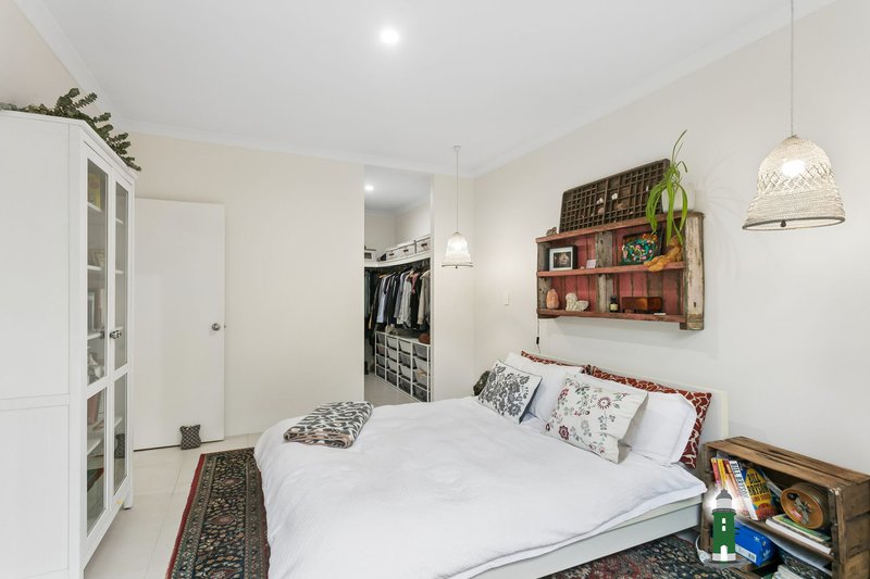 Photo - 16A Egeus Way, Coolbellup WA 6163 - Image 18