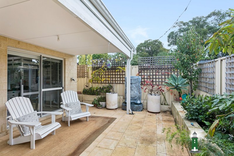 Photo - 16A Egeus Way, Coolbellup WA 6163 - Image 21