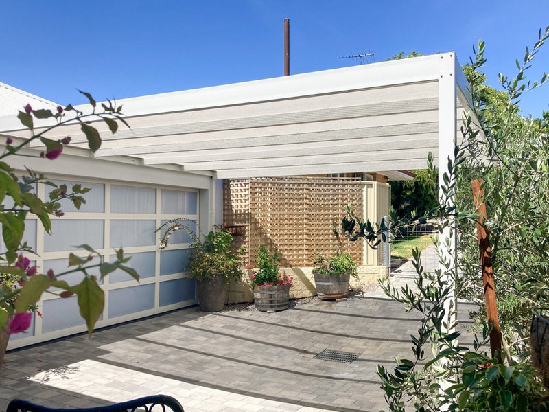 Photo - 16A Egeus Way, Coolbellup WA 6163 - Image 23