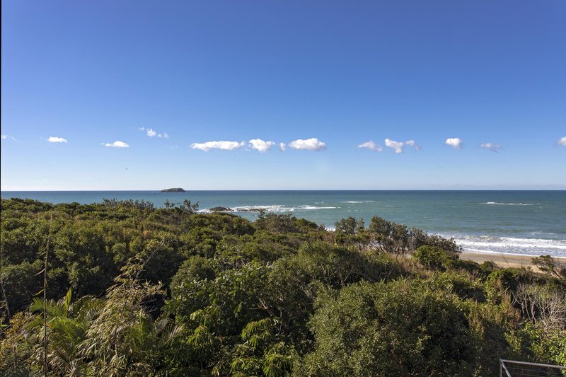 Photo - 16A Elouera Drive, Sapphire Beach NSW 2450 - Image 10