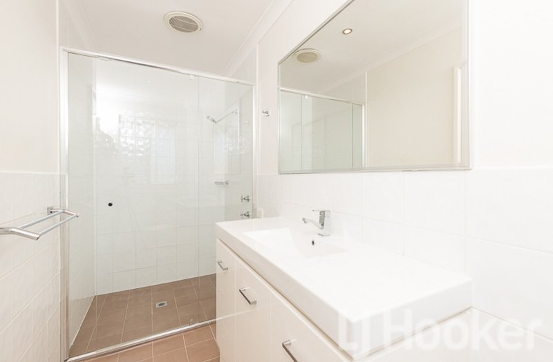 Photo - 16a Gloucester Avenue, Shoalwater WA 6169 - Image 9