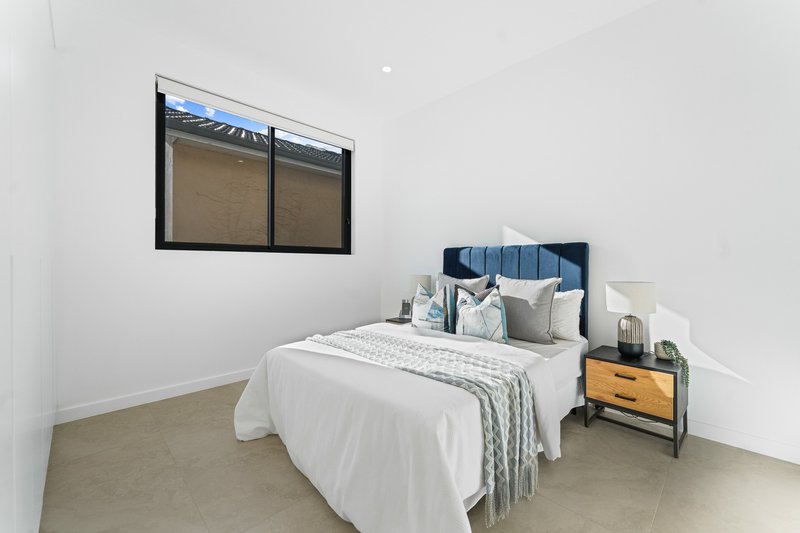 Photo - 16a Jensen Street, Condell Park NSW 2200 - Image 17