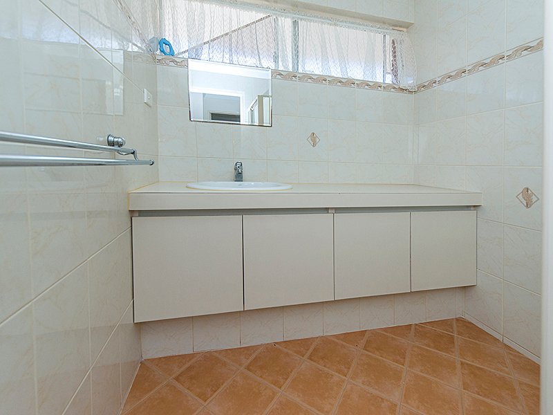 Photo - 16a Manchester Street, Victoria Park WA 6100 - Image 7