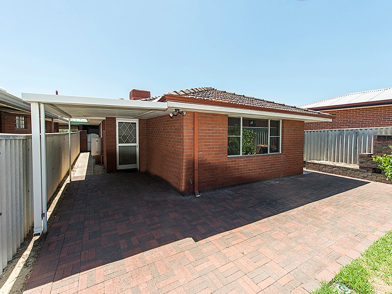 Photo - 16a Manchester Street, Victoria Park WA 6100 - Image 17