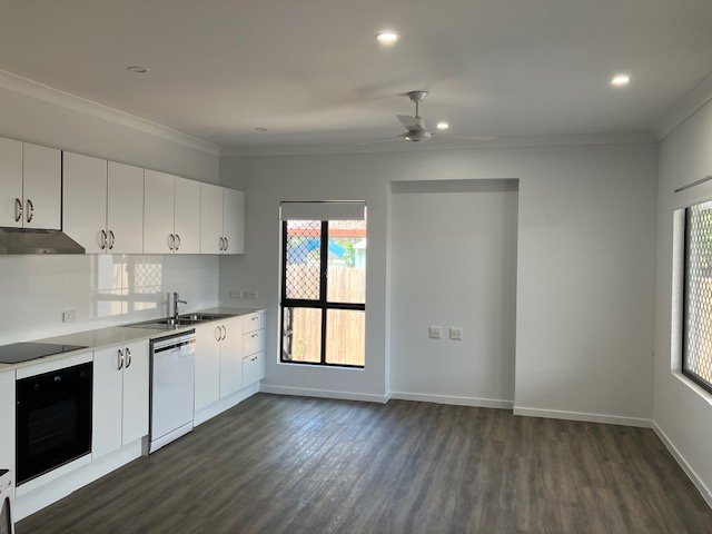 Photo - 16A Mcdonald , Gulliver QLD 4812 - Image 2