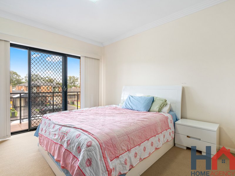 Photo - 16a Mittiamo Street, Canley Heights NSW 2166 - Image 7