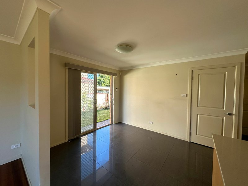 Photo - 16a Susan Street, South Wentworthville NSW 2145 - Image 4