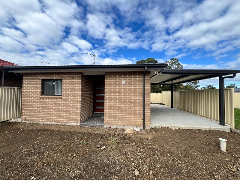 16a Tichbourne Drive, Quakers Hill NSW 2763