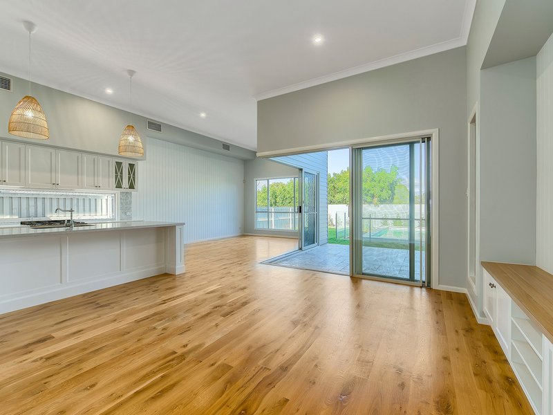 Photo - 16A Warraba Avenue, Wavell Heights QLD 4012 - Image 4