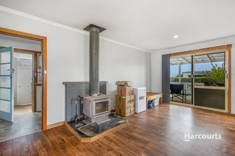 Photo - 16B Arthur Street, Somerset TAS 7322 - Image 2