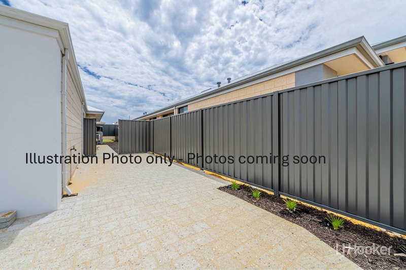 Photo - 16/B Burnished Drive, Baldivis WA 6171 - Image 2