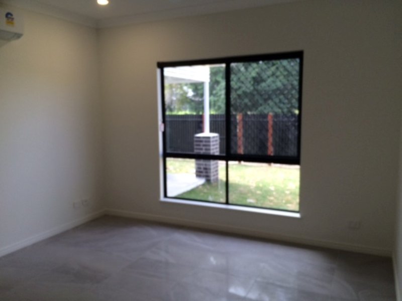 Photo - 16B Castleview Lane, Garbutt QLD 4814 - Image 7