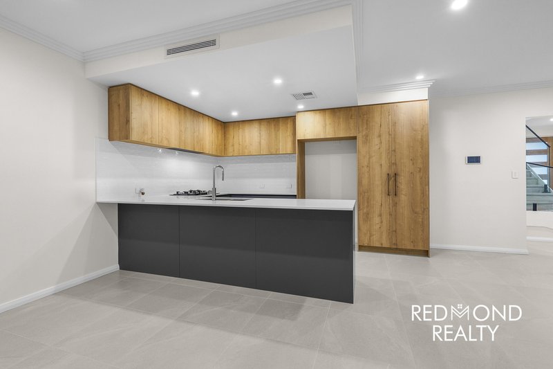Photo - 16B Dillon Glade, Joondalup WA 6027 - Image 5