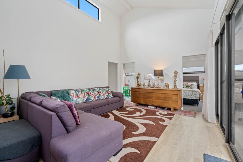 Photo - 16B Madeleine Drive, Goulburn NSW 2580 - Image 6