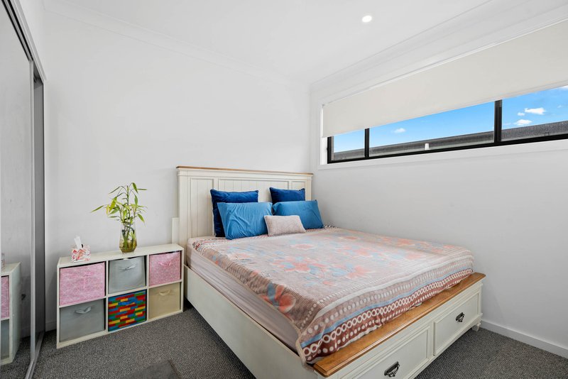 Photo - 16B Madeleine Drive, Goulburn NSW 2580 - Image 9