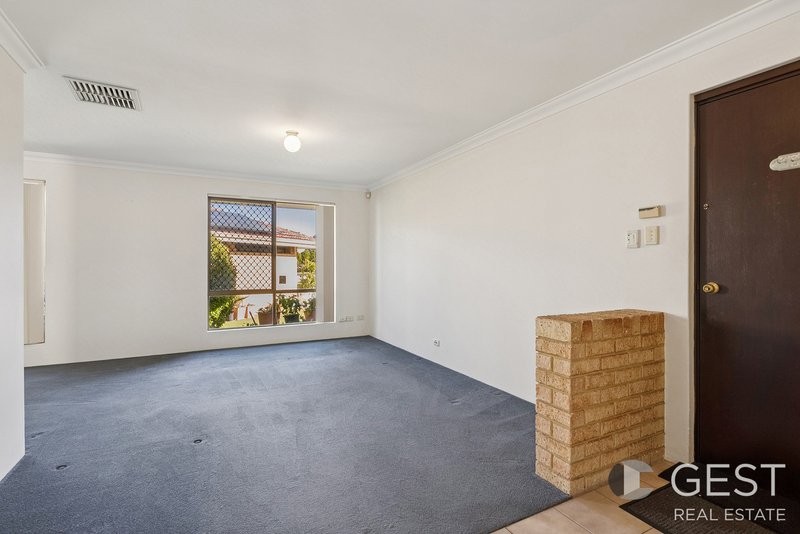 Photo - 16B Seagull Close, Ballajura WA 6066 - Image 5