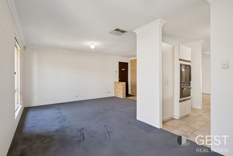 Photo - 16B Seagull Close, Ballajura WA 6066 - Image 11