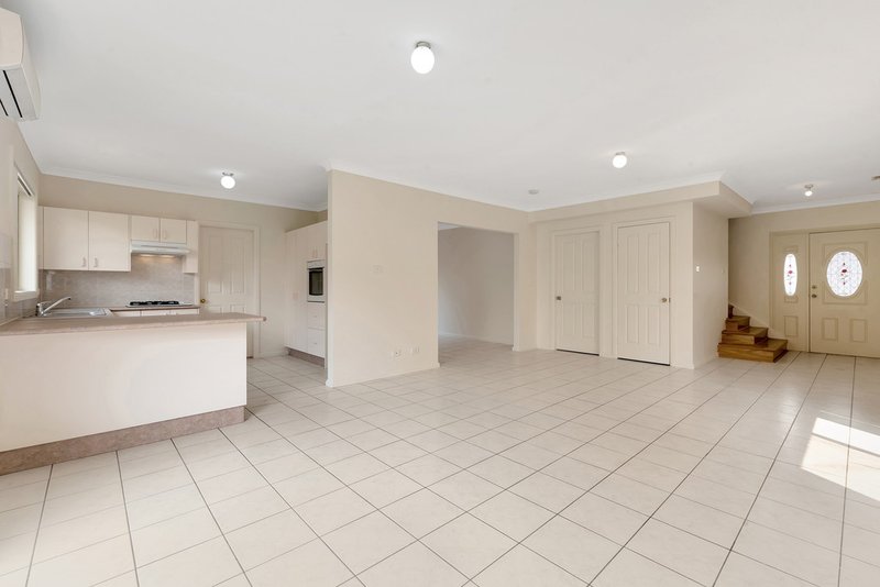 Photo - 16B Singleton Street, Horningsea Park NSW 2171 - Image 2