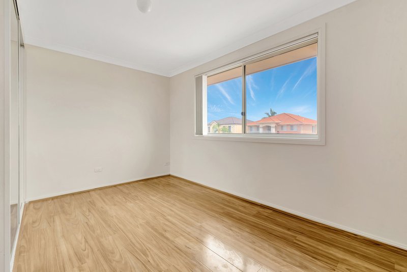 Photo - 16B Singleton Street, Horningsea Park NSW 2171 - Image 6