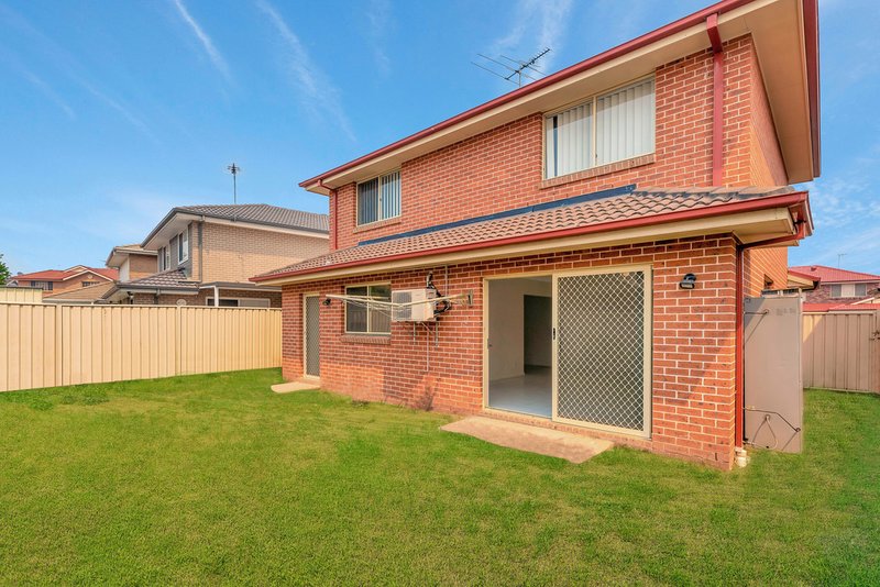 Photo - 16B Singleton Street, Horningsea Park NSW 2171 - Image 9