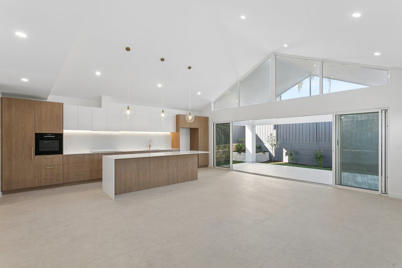 Photo - 16B Strathyre Drive, Duncraig WA 6023 - Image 8