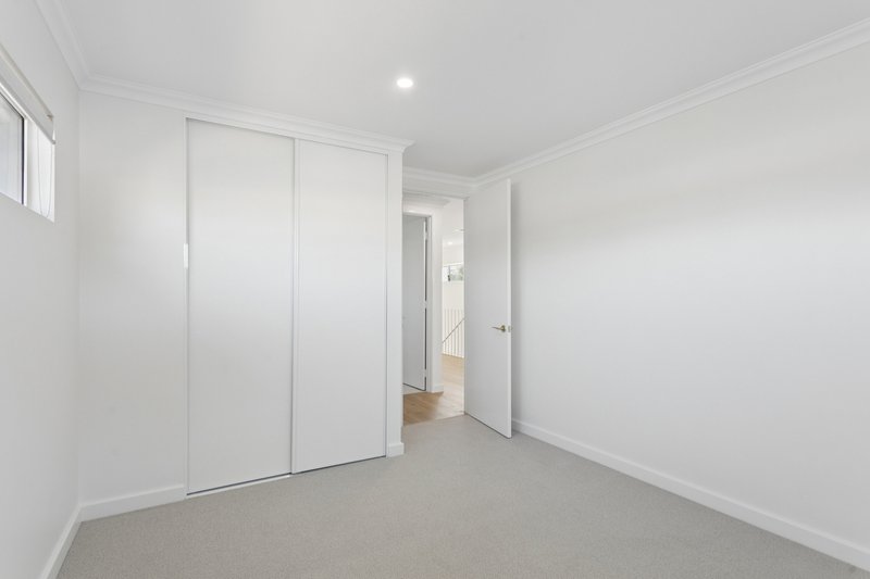 Photo - 16B Strathyre Drive, Duncraig WA 6023 - Image 25