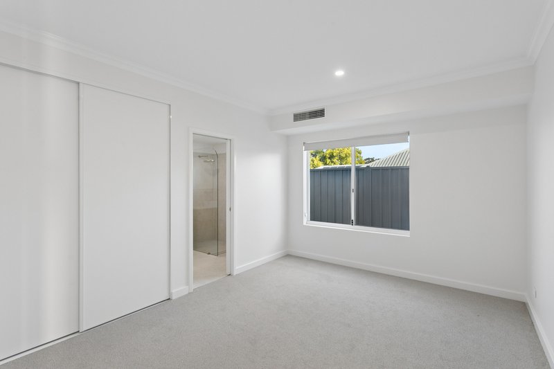 Photo - 16B Strathyre Drive, Duncraig WA 6023 - Image 28