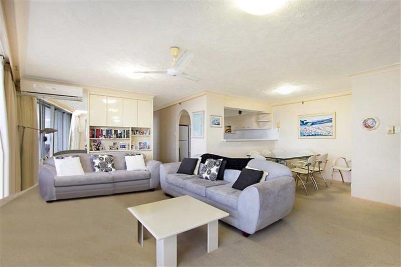 Photo - 16E/5 Clifford Street, Surfers Paradise QLD 4217 - Image 4