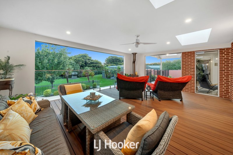 Photo - 17-18 Hilton Court, Narre Warren North VIC 3804 - Image 23