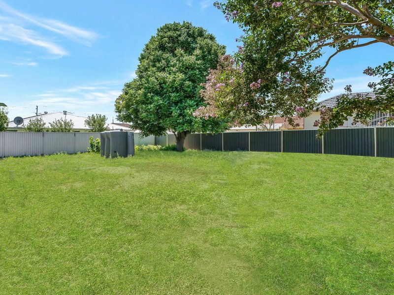 Photo - 17 & 19 Adrian Avenue, Lurnea NSW 2170 - Image 7