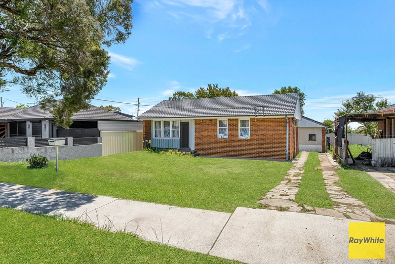 Photo - 17-19 Adrian Avenue, Lurnea NSW 2170 - Image 2