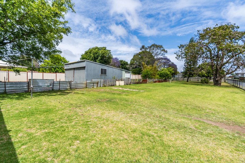 Photo - 17-19 Ellis Street, Wilsonton QLD 4350 - Image 11