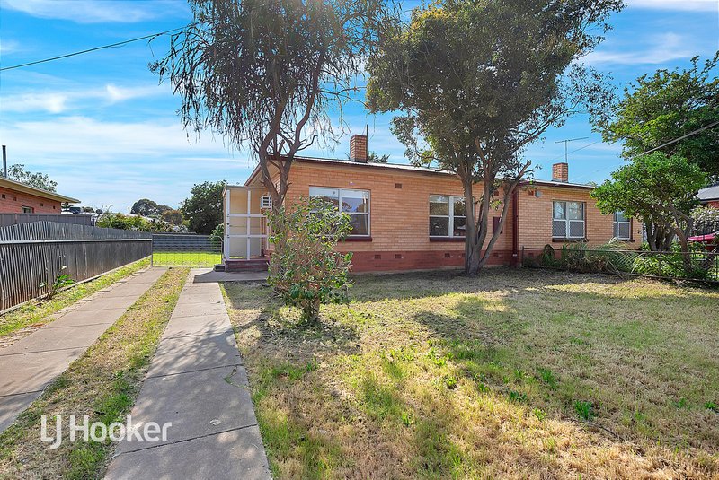 Photo - 17 - 19 Forrestall Road, Elizabeth Downs SA 5113 - Image 1