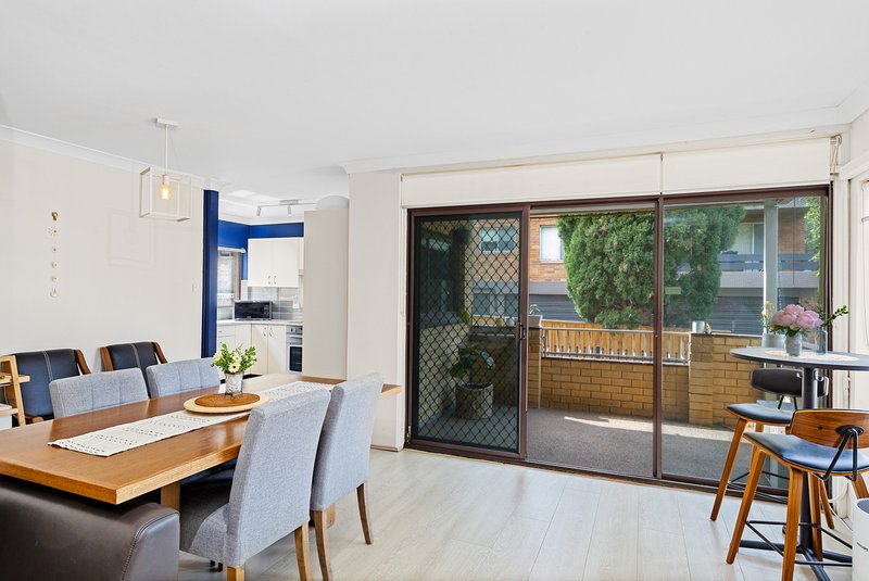 Photo - 1/7-9 Frederick Street, Hornsby NSW 2077 - Image 2