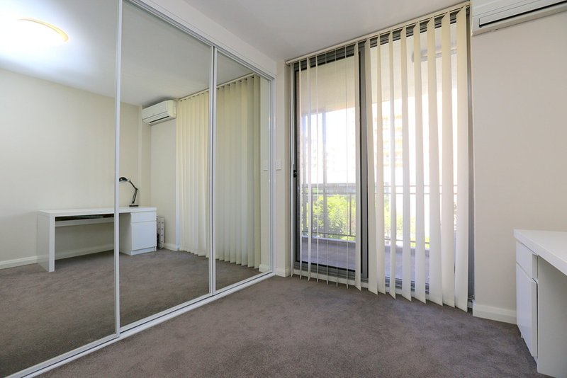 Photo - 1/7-9 Jacobs Street, Bankstown NSW 2200 - Image 8