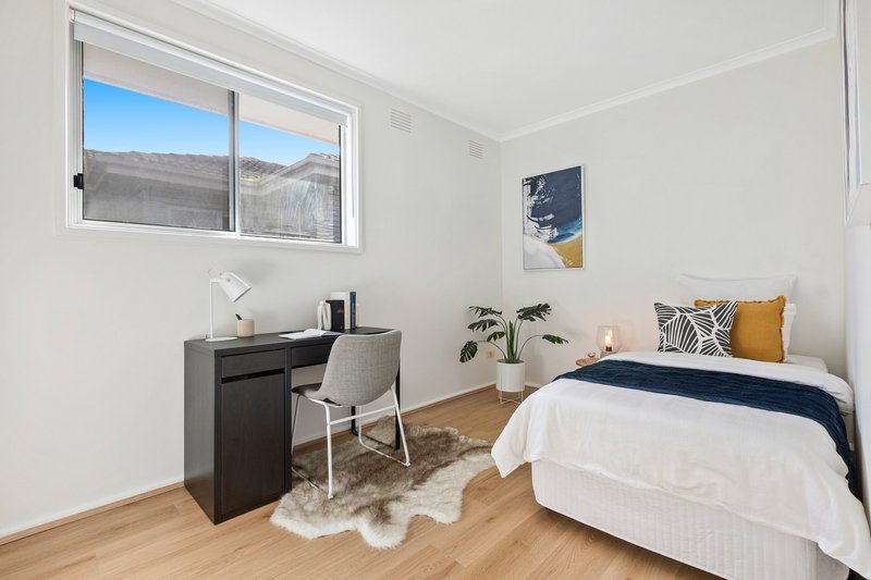 Photo - 1/7-9 Kayden Street, Cheltenham VIC 3192 - Image 9