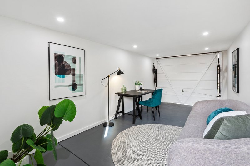 Photo - 1/7-9 Kayden Street, Cheltenham VIC 3192 - Image 11