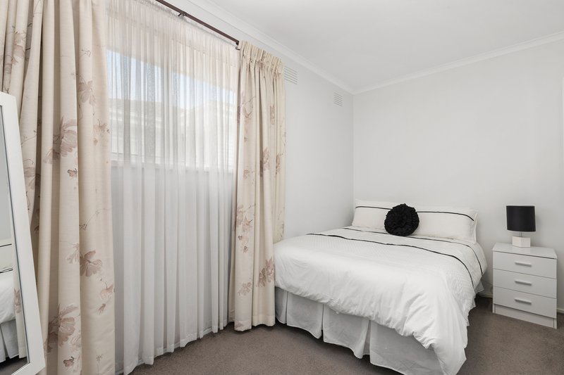 Photo - 1/7-9 Kayden Street, Cheltenham VIC 3192 - Image 10