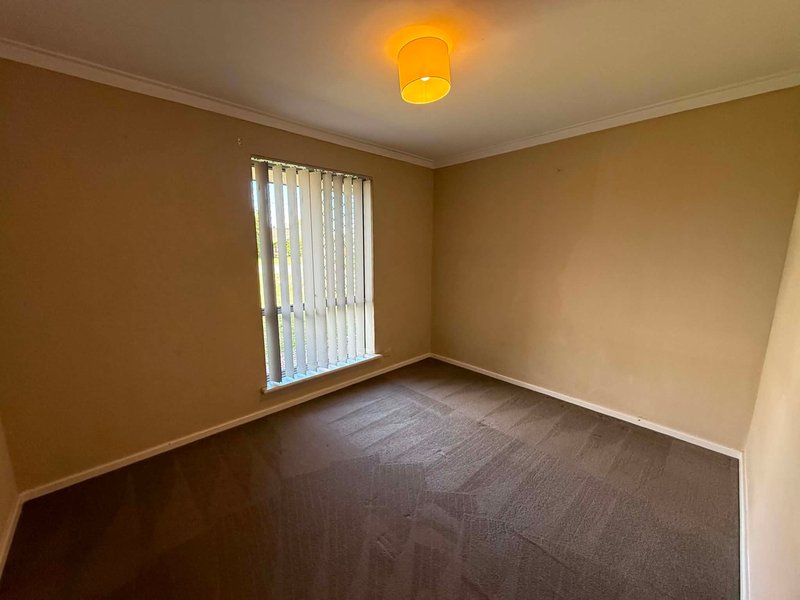 Photo - 17 Adina Way, Rockingham WA 6168 - Image 6