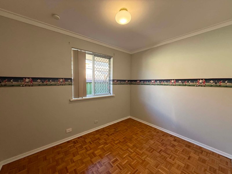 Photo - 17 Adina Way, Rockingham WA 6168 - Image 8