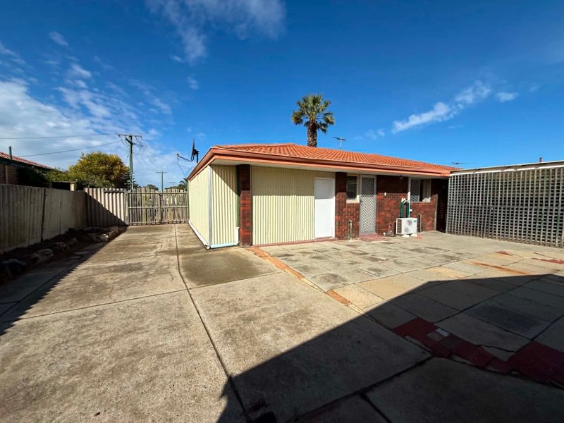Photo - 17 Adina Way, Rockingham WA 6168 - Image 11