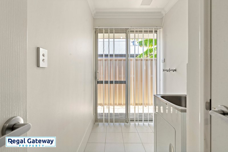 Photo - 17 Adnata Road, Beeliar WA 6164 - Image 12