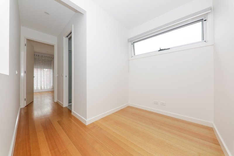 Photo - 17 Albert Street, Mitcham VIC 3132 - Image 7