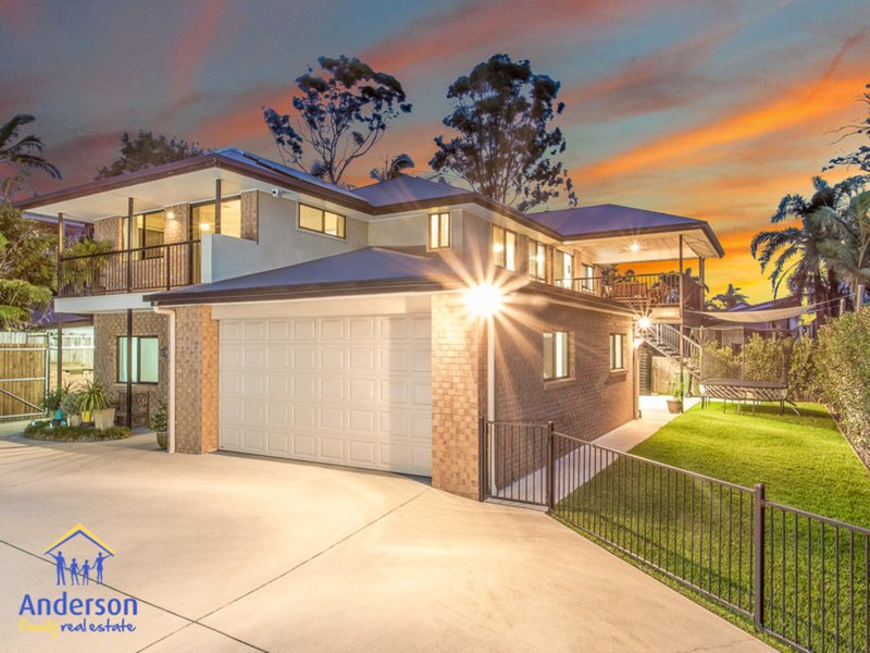 Photo - 17 Albion Street, Sandgate QLD 4017 - Image 2