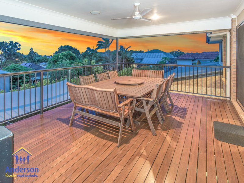 Photo - 17 Albion Street, Sandgate QLD 4017 - Image 3