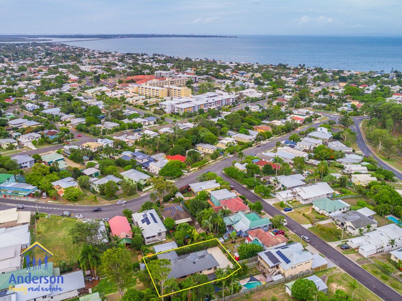 Photo - 17 Albion Street, Sandgate QLD 4017 - Image 10