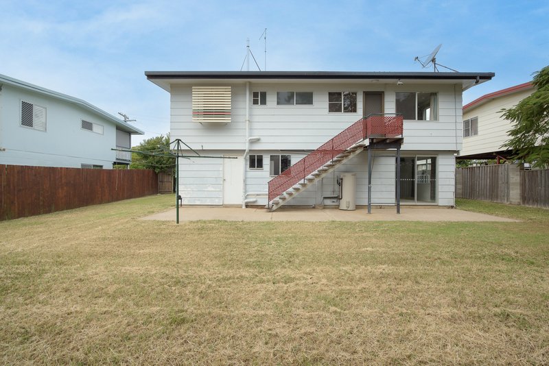 Photo - 17 Alder Street, New Auckland QLD 4680 - Image 13